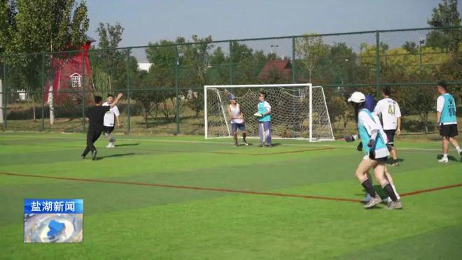 畅游中条旅游廊道丨玩飞盘来盐湖旅游度假区运动休闲小镇！(图2)