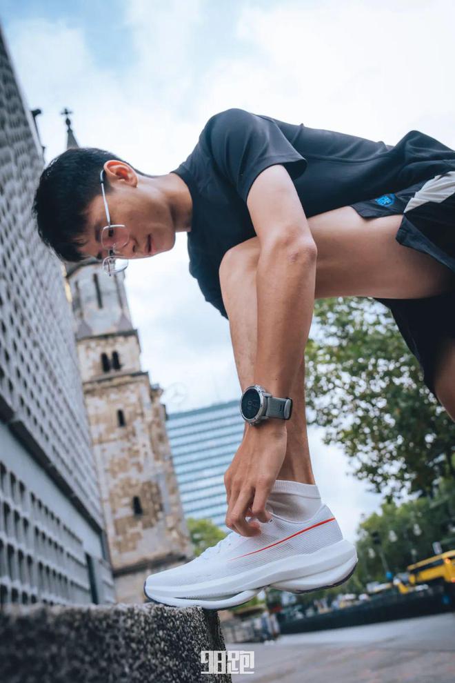 解密FILA超跑鞋：意式美学演绎出的「速度与激情」(图4)