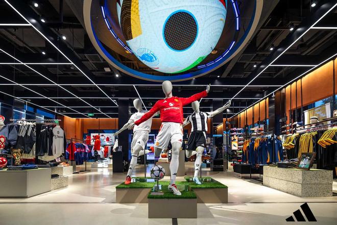 adidas成都太古里品牌中心12月10日开业：来耍开启运动热爱新篇章(图6)