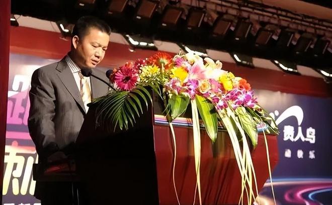曾门店开遍各地如今却跌落神坛这4个潮牌如今还有人追捧吗？(图5)