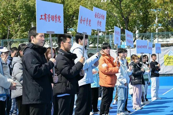 这项新兴潮流体育项目成为上海对外经贸大学学生“新宠”(图2)