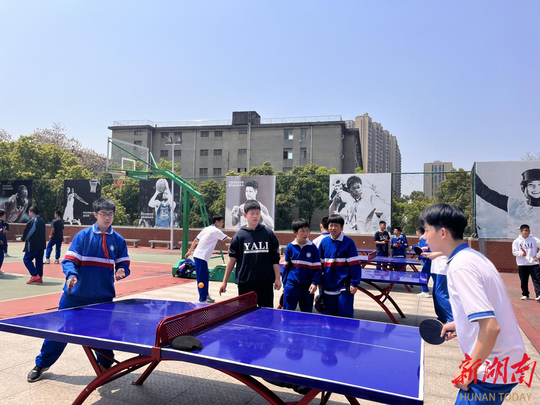 长沙市天心区雅礼外国语学校——课间15分钟掀起运动热潮(图2)