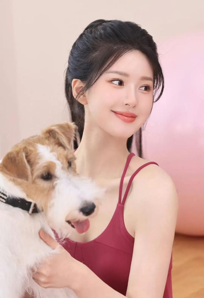 赵露思运动装太撩人网友惊呼：美得不可思议！(图4)