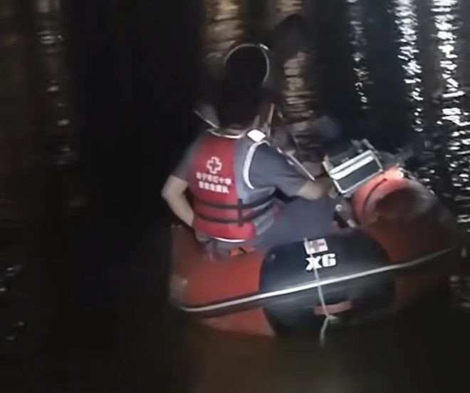 【揪心】潮汕一地2孩童河边玩耍不幸溺亡(图2)