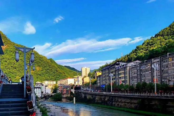 燃烧你的卡路里！初夏镇坪户外打卡指南请查收(图2)