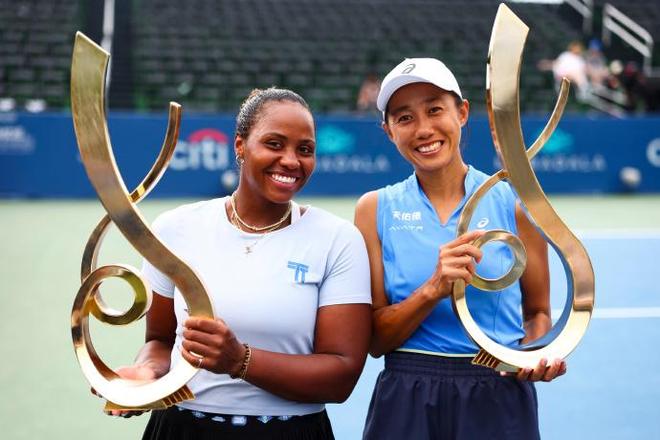 6-0“送蛋”WTA蒙特利尔站：中国金花前一姐张帅背靠背女双争冠(图1)