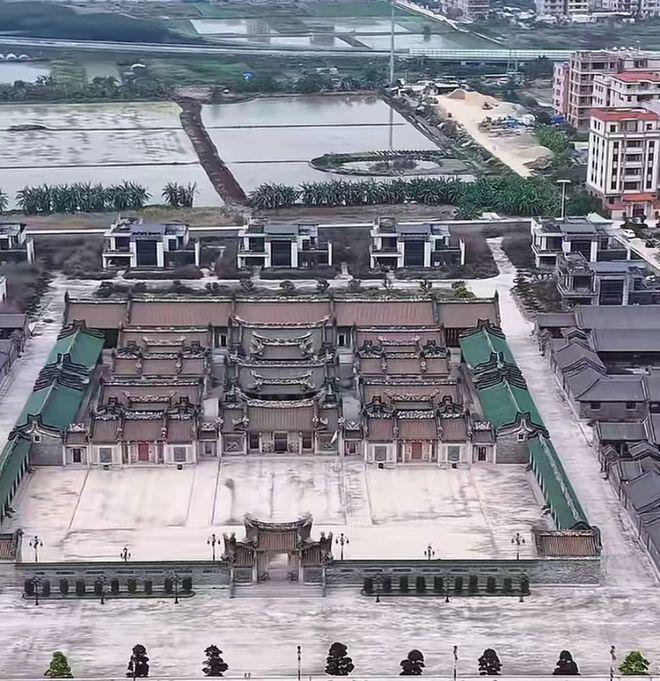 潮汕豪宅“英之园”不该拆掉有更多选择陈氏三兄弟身份被扒！(图3)