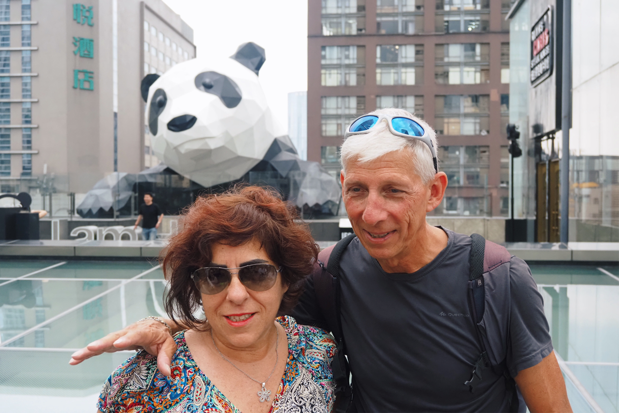 活力中国调研行｜成都IFS-太古里商圈：首发潮力涌动退税服务添彩消费体验(图4)