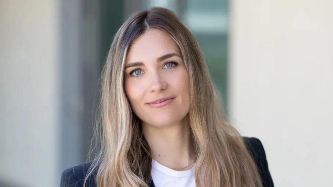 TOPBRAND香奈儿或已收购KrossManufacture少数股权；Superdry宣布更名；SKIMS任命商品官(图16)