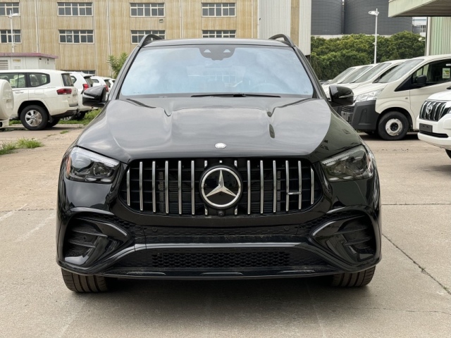 2024款奔驰GLE53展现了豪华与性能的完美融合(图1)