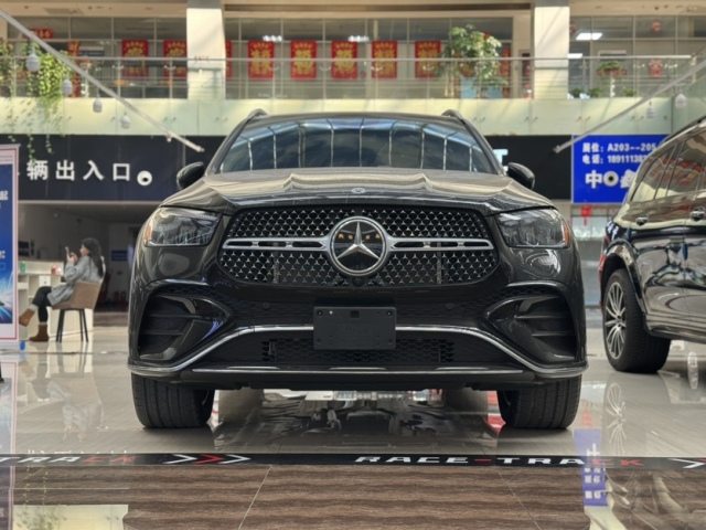 2024款奔驰GLE450AMG运动包视觉效果极佳功能丰富(图1)