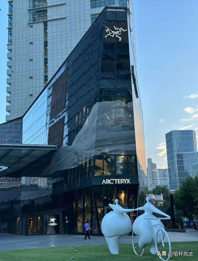 双十一户外鞋服爆火！小众品牌扎堆来华背后竟是中产在买单(图4)