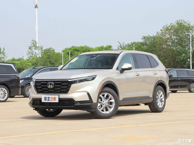 探店实拍2024款本田CR-V！外观运动大方、配置提升确定不考虑？(图5)