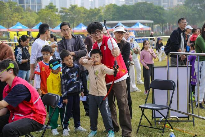 潮涌金湾活力续航！2025中国时尚体育季（珠海站）圆满收官(图10)