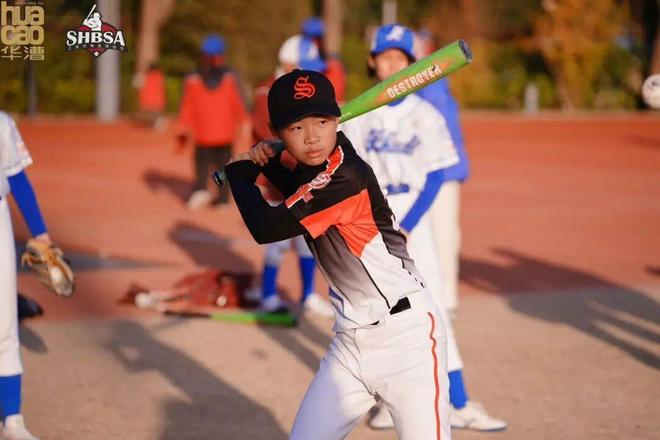 前湾有“好棒”！八个月赛程收官华漕体教融合让运动与成长双向奔赴(图3)