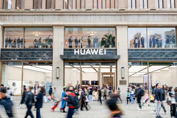 全球企业研发经费投入排行：华为中国第一杀入前十腾讯、小米等也入围(图3)