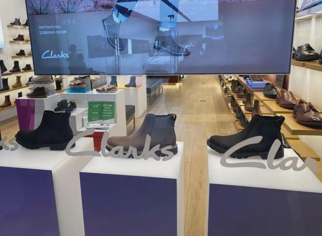 三折甩卖没人要！曾经的中产鞋王如今成了智商税代名词(图9)