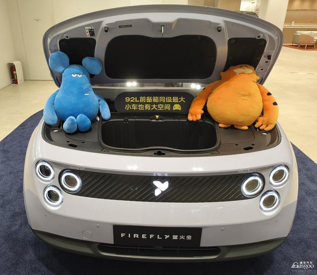 蔚来盘活了一款“小众车”？(图2)