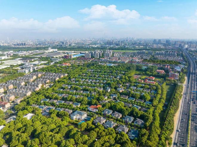 浦东周康板块地铁18号线旁@上海【绿宝园·翡梵】售楼处电话(图1)