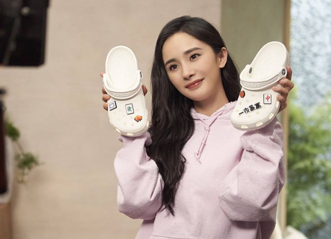 Crocs股价暴跌30%：“丑鞋之王”为何失宠？(图5)