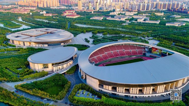 阔步向前启新程接续奋斗谱新篇——2026年全国两会在津南区广大党员干部中引发热烈反响(图1)