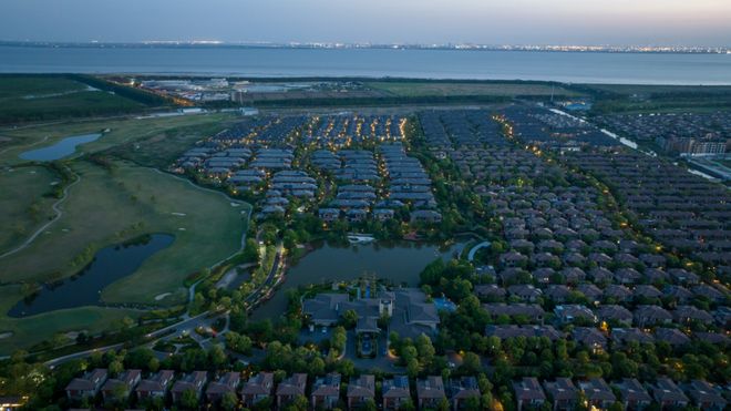 【】东滩海上明月售楼处东滩海上明月发布：直降80万套(图12)