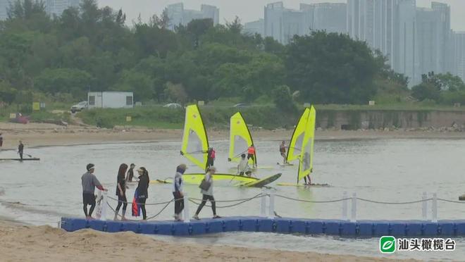 帆船逐浪舞海上竞风流(图4)