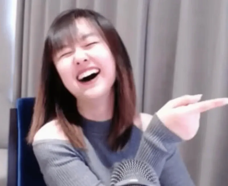 流言板]汤普森兄弟登上灌篮杂志封面：运动天赋和竞争力的完美融合(图2)