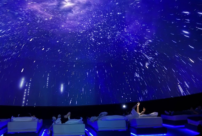 看AI造汽车逛旧厂看秀场广东工业游怎么这么潮？(图7)